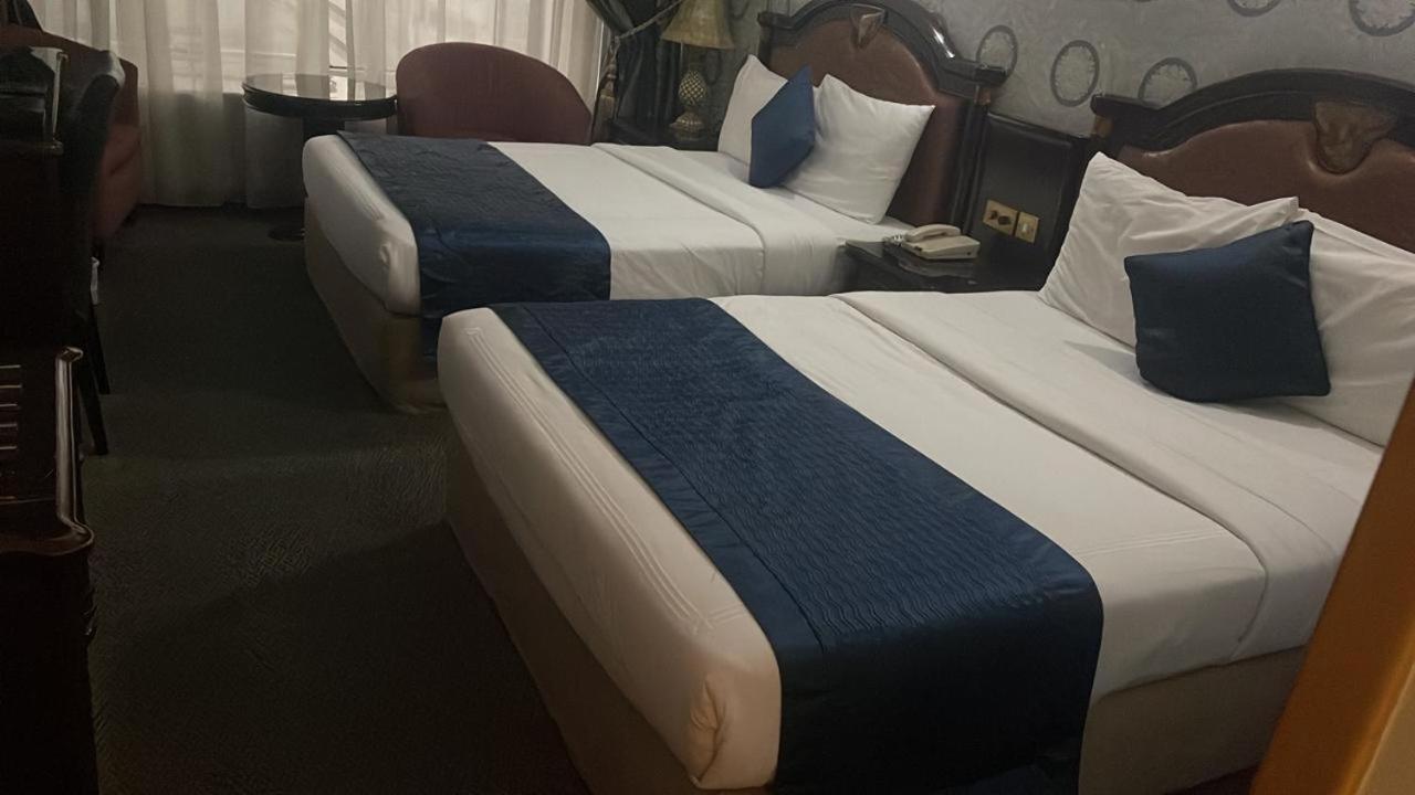 Sun & Sands Hotel Llc Dubai Bagian luar foto